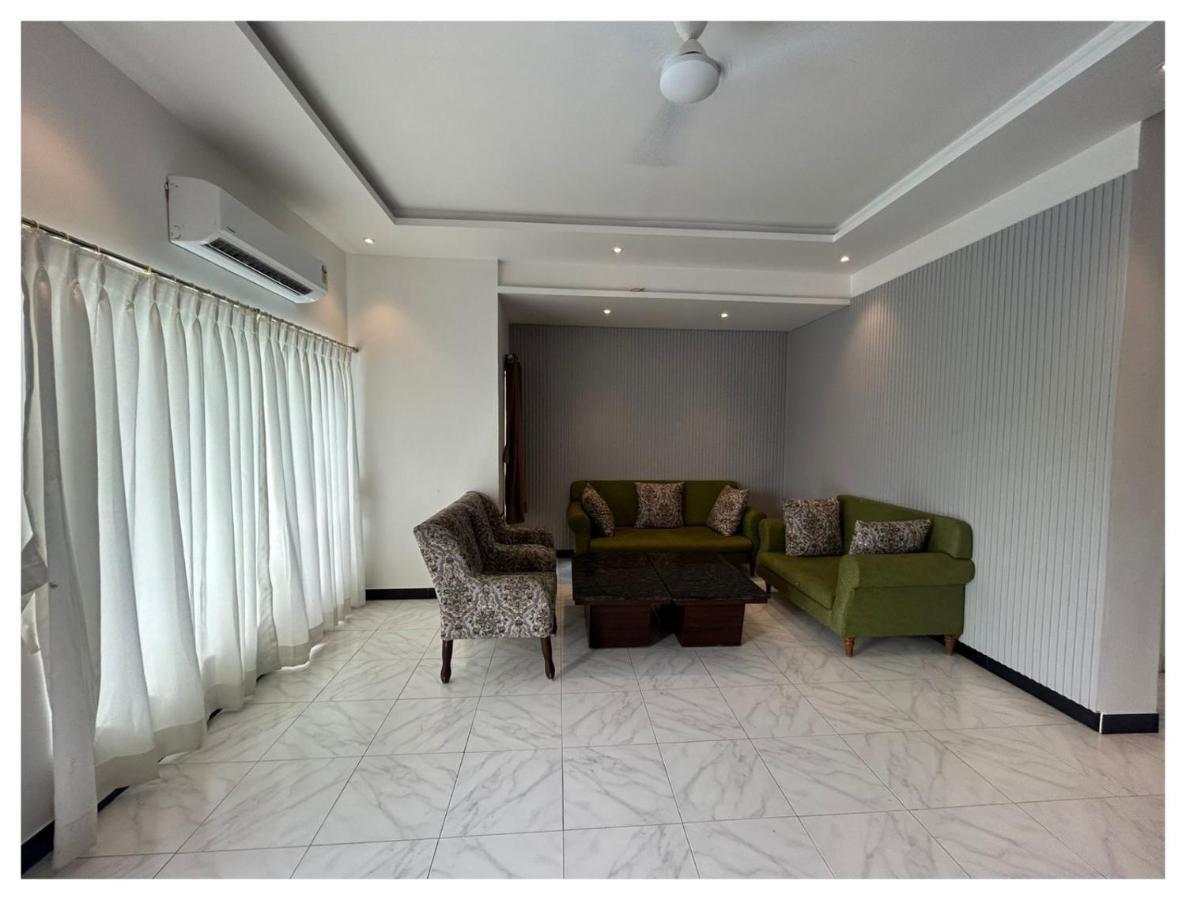 Вилла Manas 3Bhk Infinity View Игатпури Экстерьер фото